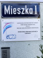 przejd� do galerii